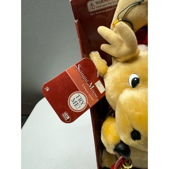 NEW Old Stock Gemmy Swinging Moose Swinging And Singing Plush Christmas - Picture 2 of 8